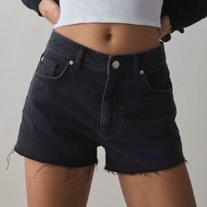 🟤NWT BDG Oscar Cutoff Denim Micro Short in Black